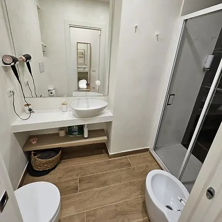 Palmhouse Con Jacuzzi Apartment Salerno